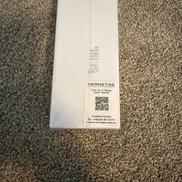 NEW Hermetise Professional Yubari KING wrinkle Eraser Age defying  Full Size - Picture 2 of 4